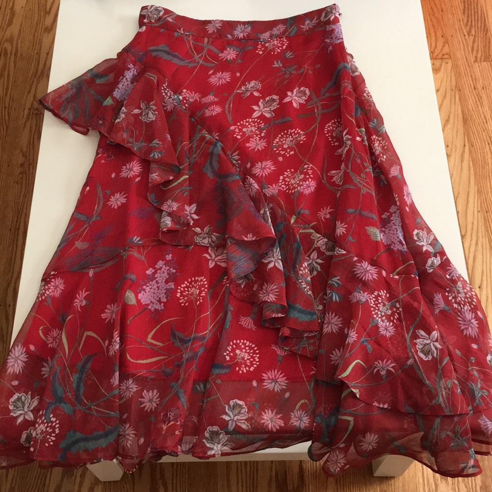 Pom&Co Red Floral Skirt. Size 0